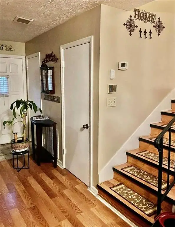 2889 Woodfield Drive, Rex, GA 30273 - Image #2