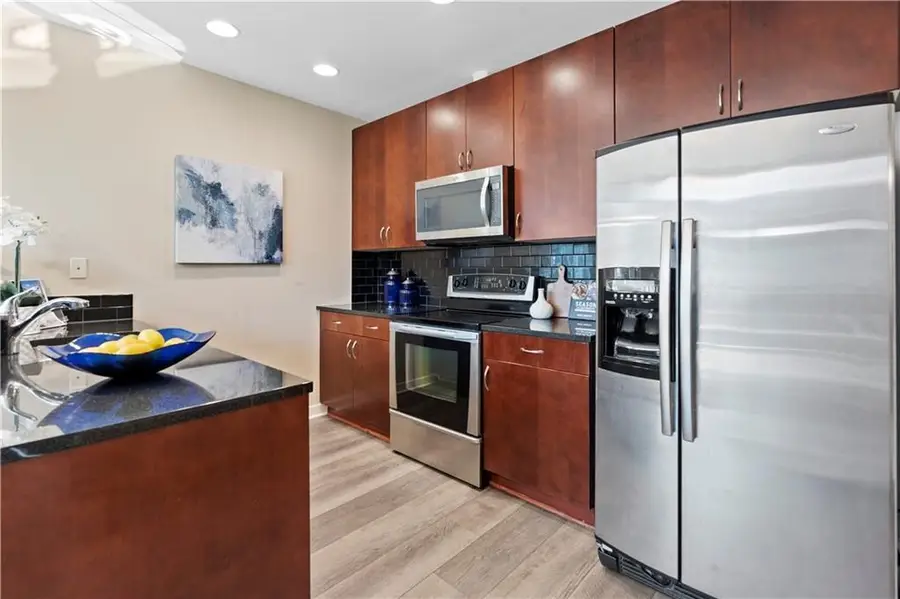 400 W Peachtree Street Nw #1606, Atlanta, GA 30308 - Image #2