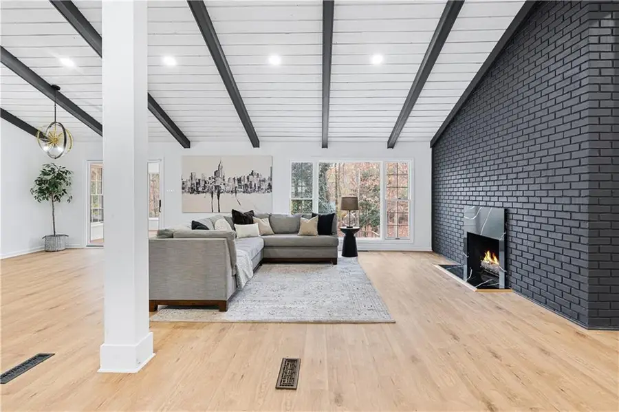 1606 E Nancy Creek Drive, Brookhaven, GA 30319 - Image #3