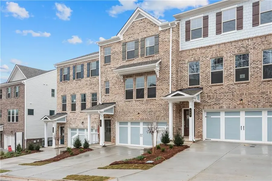 139 Matson Run Sw, Mableton, GA 30126 - Image #2