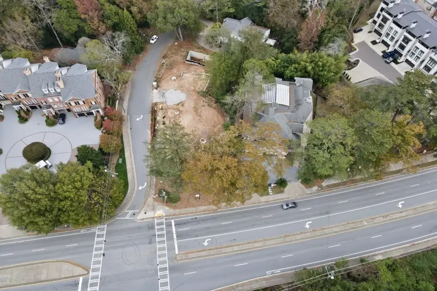 3519 Roxboro Road Ne, Atlanta, GA 30326 - Image #2