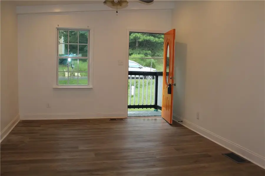 1594 Mary George Avenue, Atlanta, GA 30318 - Image #3