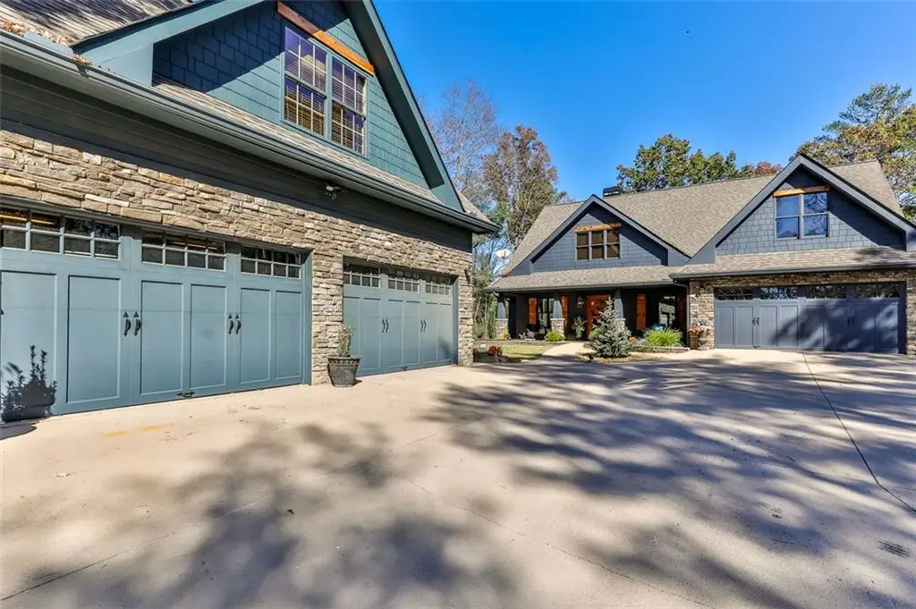 661 Shenendoa Drive, Ellijay, GA 30540 - Image #1