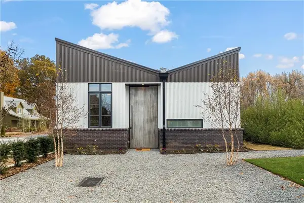 360 2nd Street, Fayetteville, GA 30214