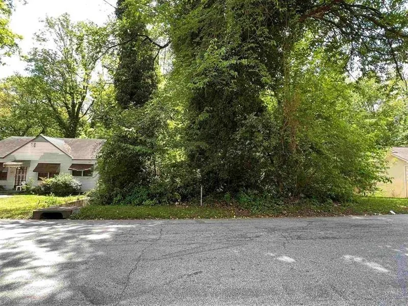 2680 Oldknow Drive Nw, Atlanta, GA 30318 - Image #1