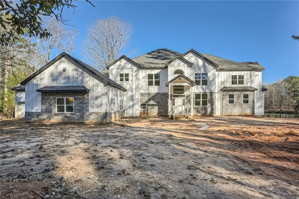 241 Sandy Lake Circle, Fayetteville, GA 30214 - Image #1