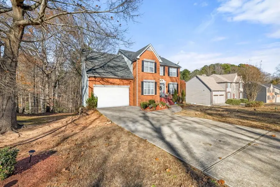 6894 Breeze Drive, Stone Mountain, GA 30087 - Image #3