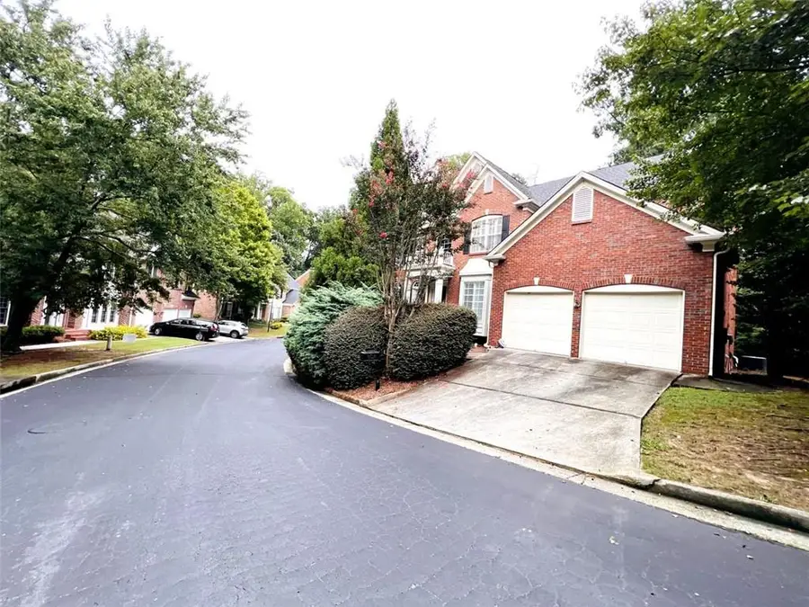 2082 Wrights Mill Circle Ne, Atlanta, GA 30324 - Image #2