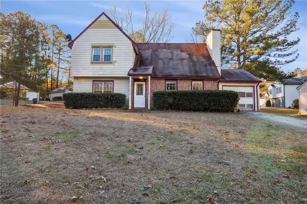 721 Dunaire Way, Jonesboro, GA 30238