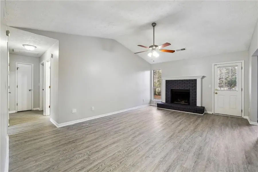 10302 Briarbay Drive, Jonesboro, GA 30238 - Image #3