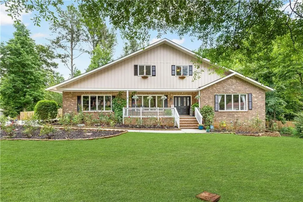 599 Palmer Court Se, Conyers, GA 30094 - Image #1