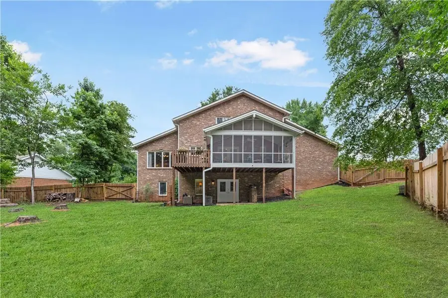 599 Palmer Court Se, Conyers, GA 30094 - Image #3