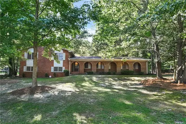 2544 Peyton Woods Trail Sw, Atlanta, GA 30311