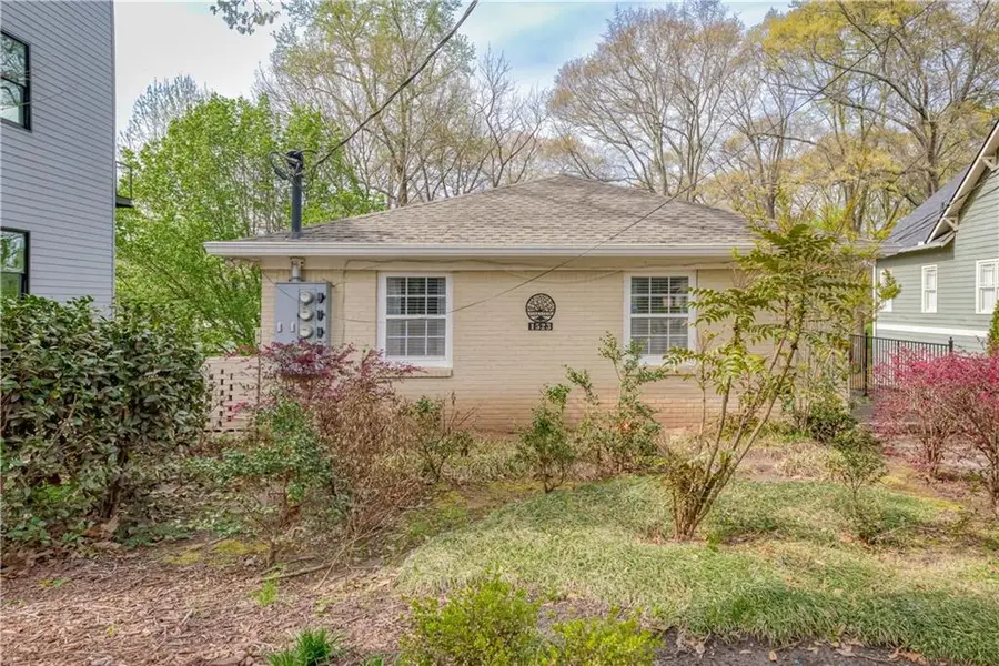 1523 Oakview Road, Decatur, GA 30030 - Image #2