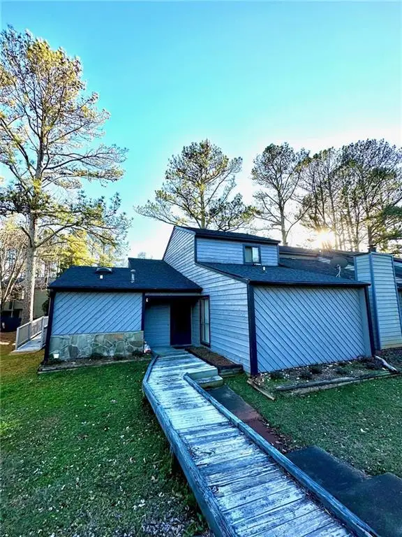 244 Heathersett Drive Sw, Marietta, GA 30064