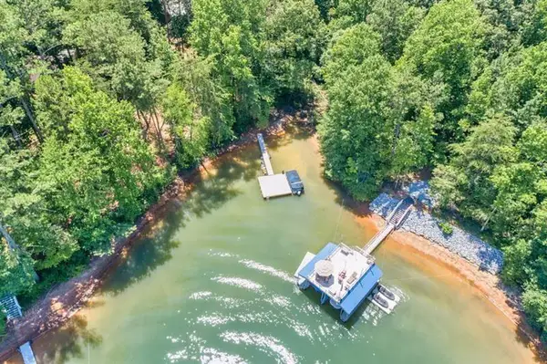 5 Clearwater Drive, Dawsonville, GA 30534