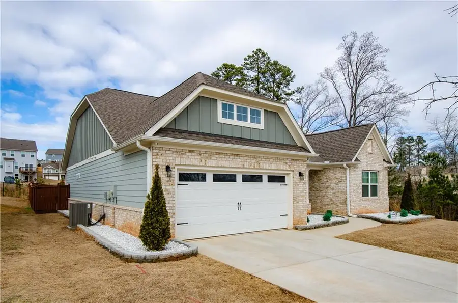 6748 Cambridge Drive, Flowery Branch, GA 30542 - Image #3