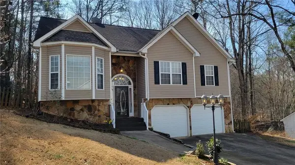 2008 Queensbury Drive, Acworth, GA 30102