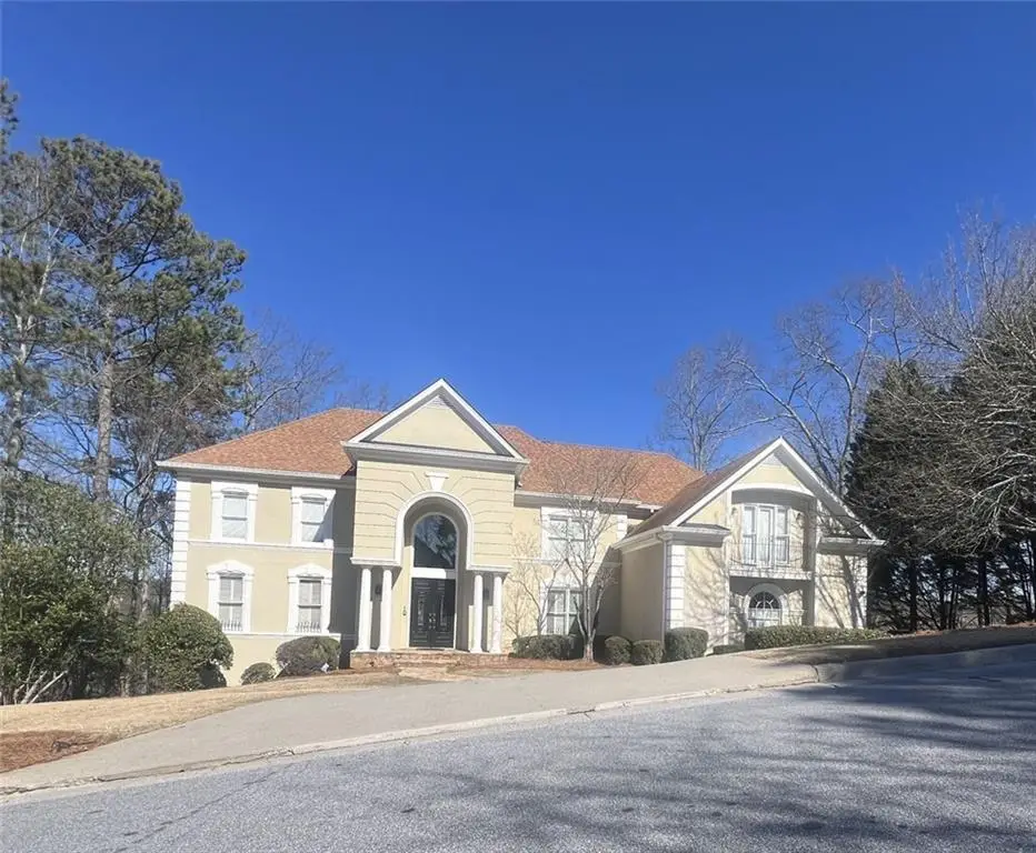 8320 Sentinae Chase Drive, Roswell, GA 30076 - Image #1