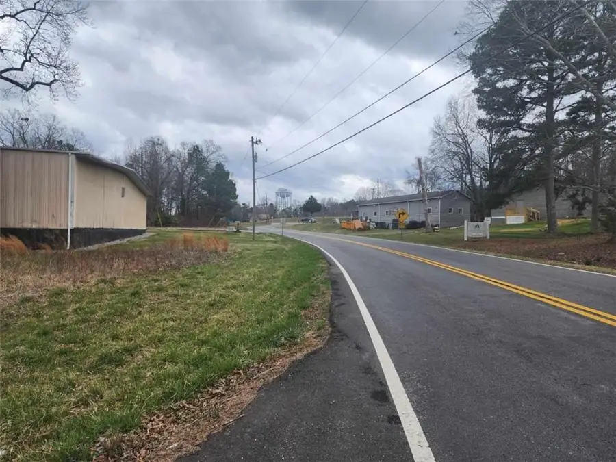 5650 Old Dahlonega Highway, Murrayville, GA 30564 - Image #2