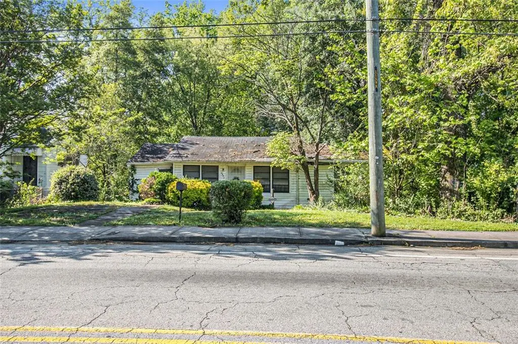 2472 Perry Boulevard Nw, Atlanta, GA 30318 - Image #1