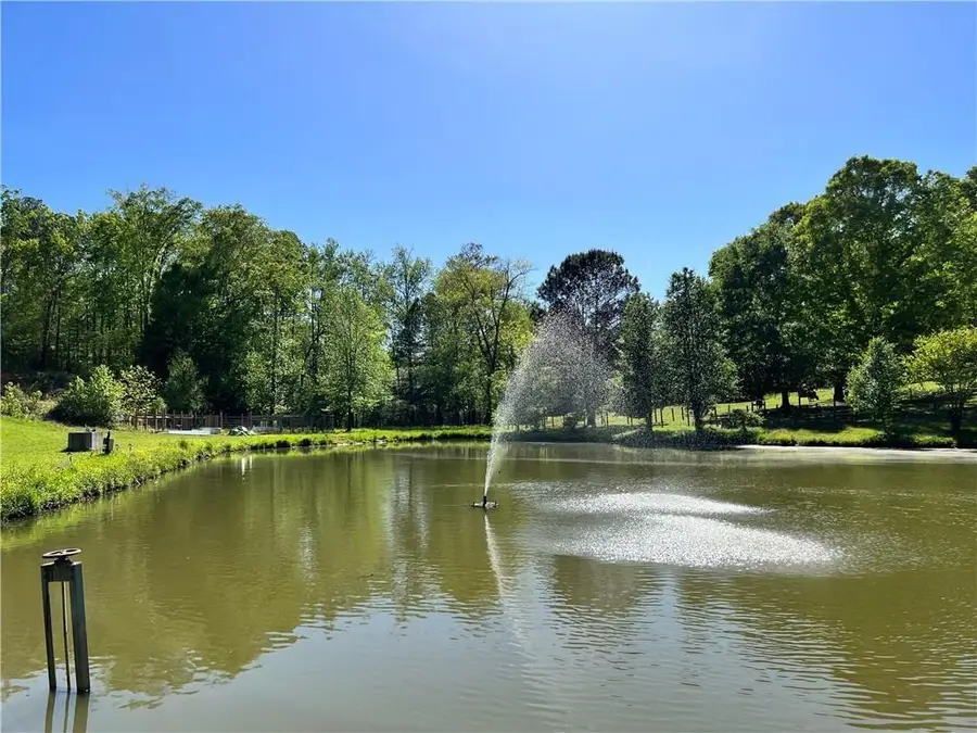 6225 Collins Road Nw, Acworth, GA 30101 - Image #2