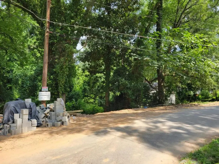 2001 Arlington Nw, Atlanta, GA 30318 - Image #3