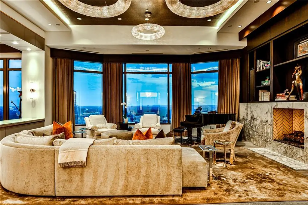 3376 Peachtree Road Ne #56, Atlanta, GA 30326 - Image #1