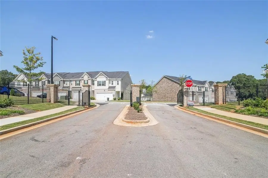 179 Hampton Circle, McDonough, GA 30253 - Image #2