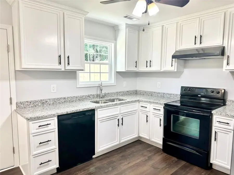 1 Addington Court Nw #B, Rome, GA 30165 - Image #3