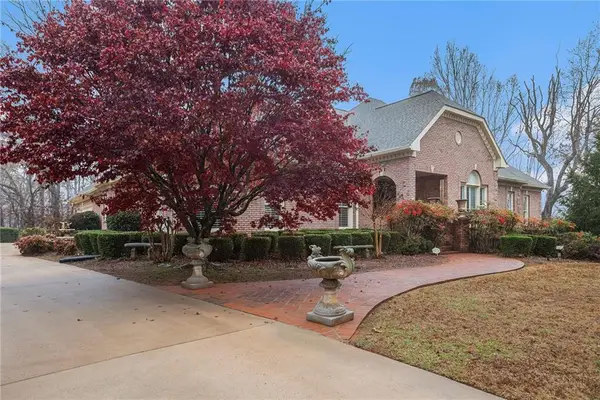 122 Tara Drive, Dawsonville, GA 30534