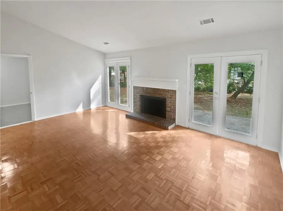 4727 Garden Hills Drive, Stone Mountain, GA 30083 - #3