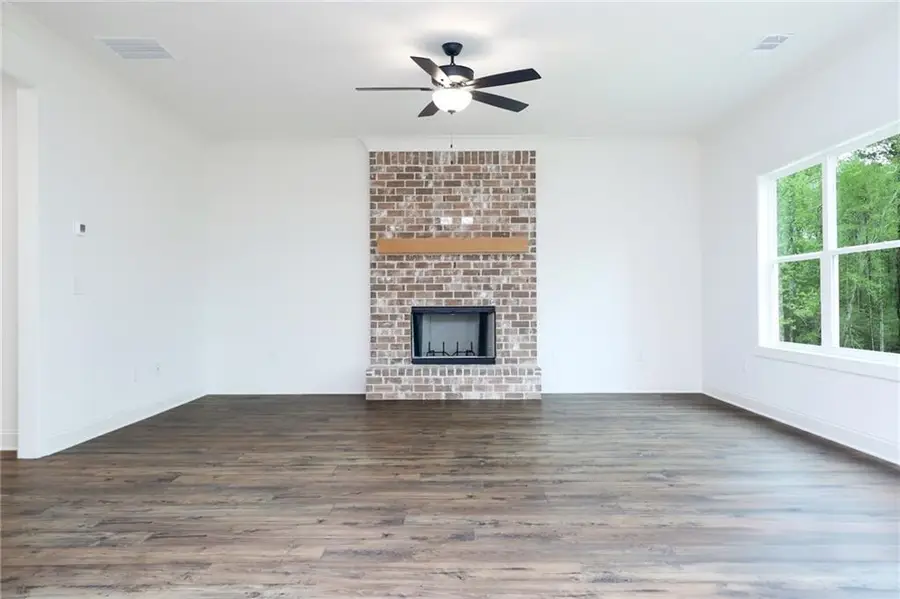 1020 Cottonwood Lane, Loganville, GA 30052 - Image #2