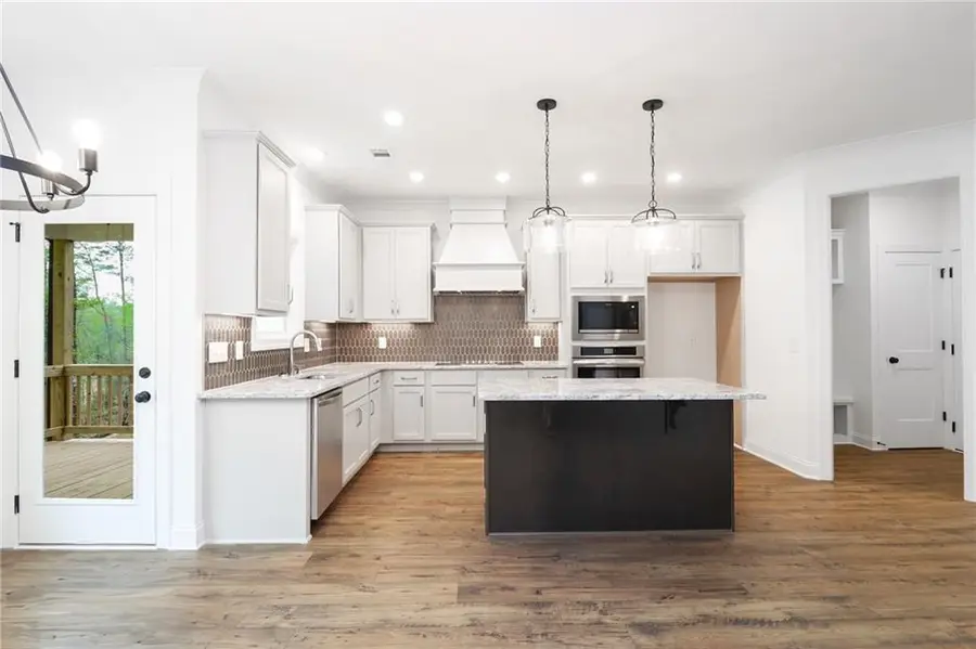 1020 Cottonwood Lane, Loganville, GA 30052 - Image #3