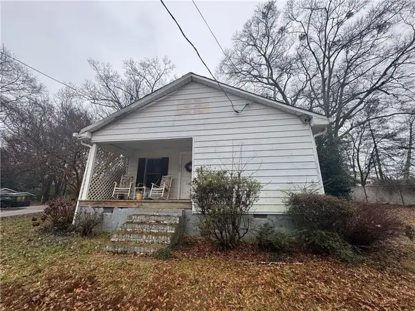 3453 Woodlawn Circle, Tucker, GA 30084