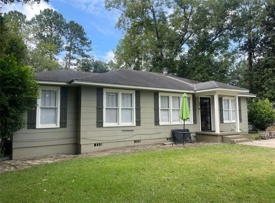 608 W Sultana Drive, Fitzgerald, GA 31750 - Image #2