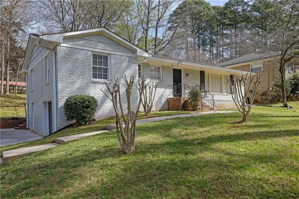 3532 Dial Drive, Stone Mountain, GA 30083 - Image #1