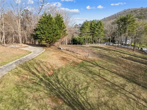 142 Smokerise Drive, Sautee Nacoochee, GA 30571