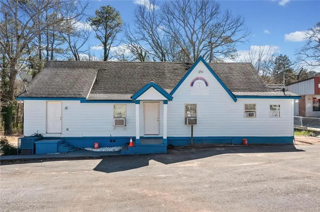 3375 Glenwood Road, Decatur, GA 30032 - Image #1