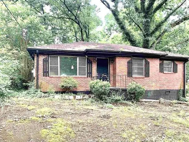 2075 Dellwood Place, Decatur, GA 30032 - Image #1