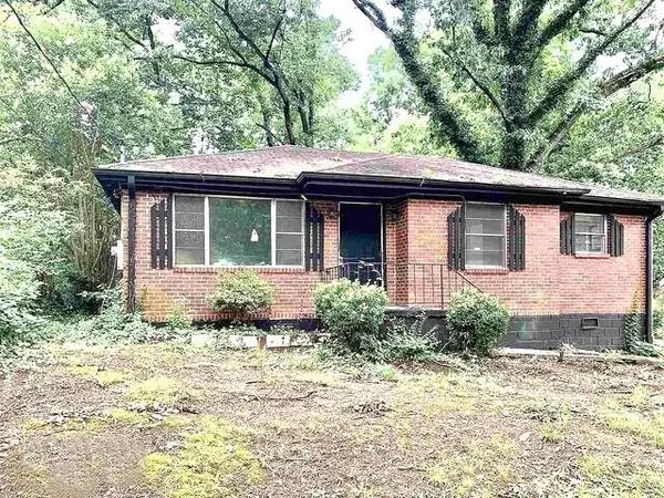 2075 Dellwood Place, Decatur, GA 30032