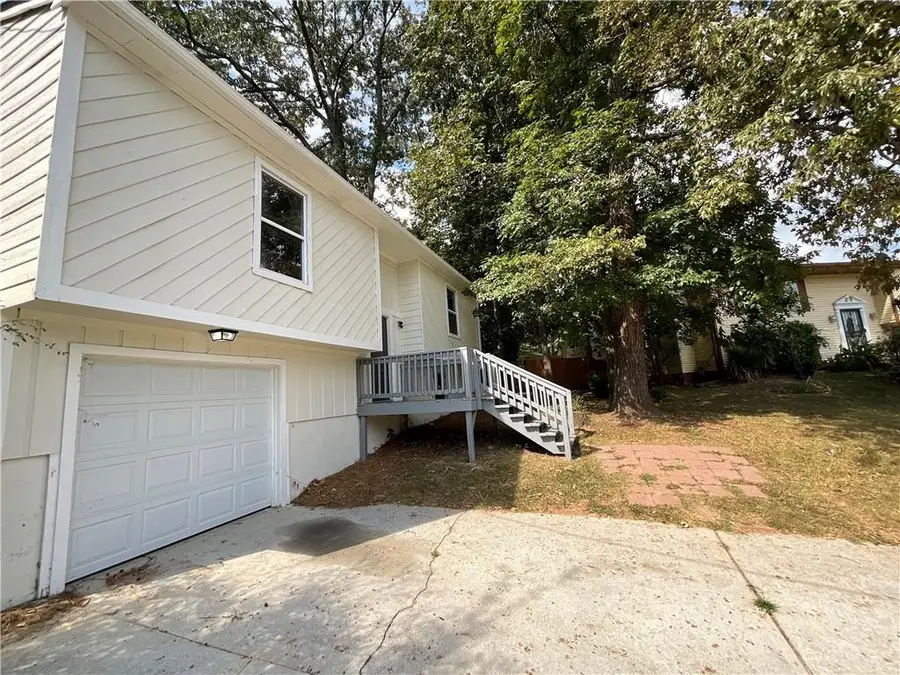 5216 Sweet Air Lane, Stone Mountain, GA 30088 - Image #3
