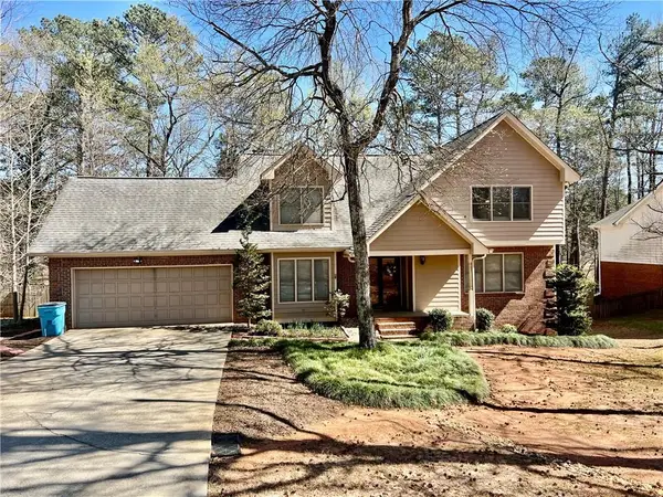 4811 W Lake Drive Se, Conyers, GA 30094