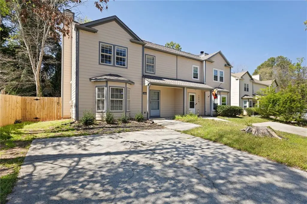 2898 Lakemont Drive Sw, Marietta, GA 30060 - Image #1