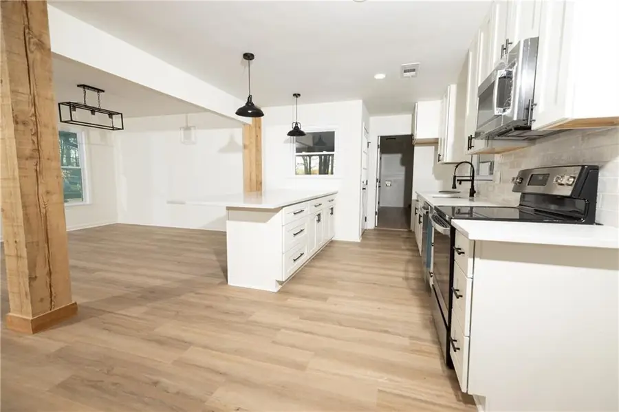 4336 Parkview Drive, Lithia Springs, GA 30122 - Image #3