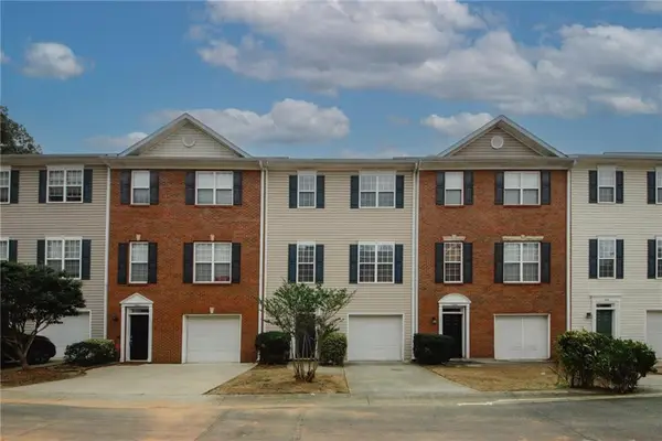 5364 Hickory Knoll, Norcross, GA 30071