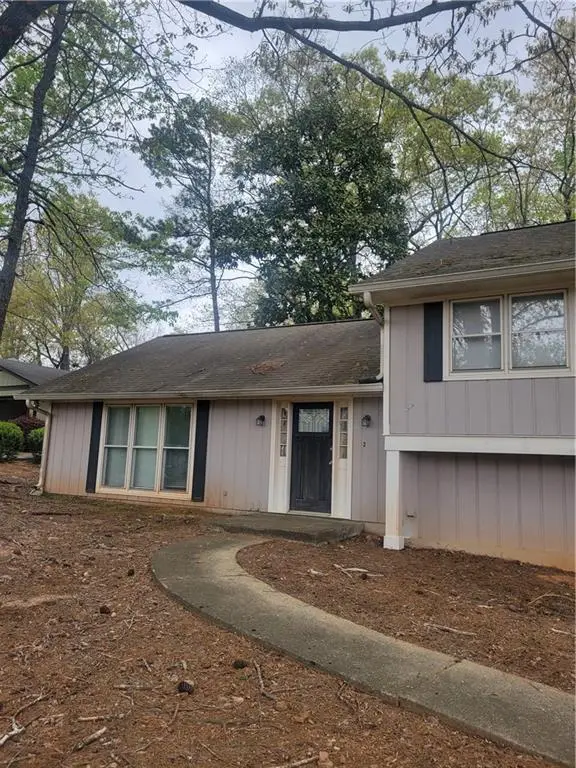 5251 Greenpoint Drive, Stone Mountain, GA 30088 - Image #3