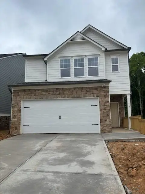 174 Parkwood Drive, Dawsonville, GA 30534