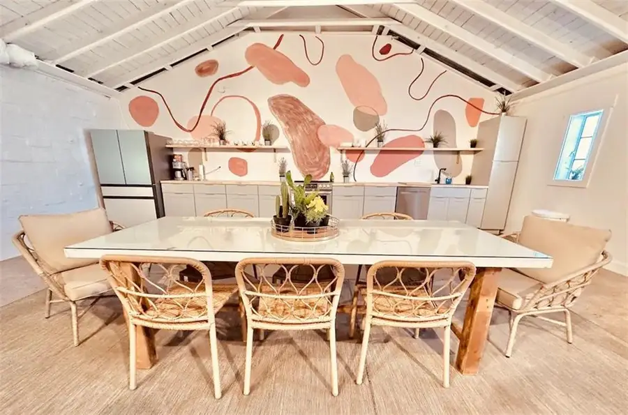 380 Amal Drive Sw, Atlanta, GA 30315 - Image #2