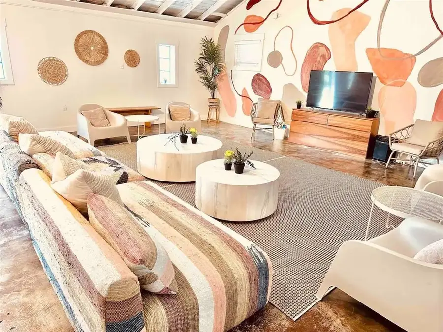 380 Amal Drive Sw, Atlanta, GA 30315 - Image #3